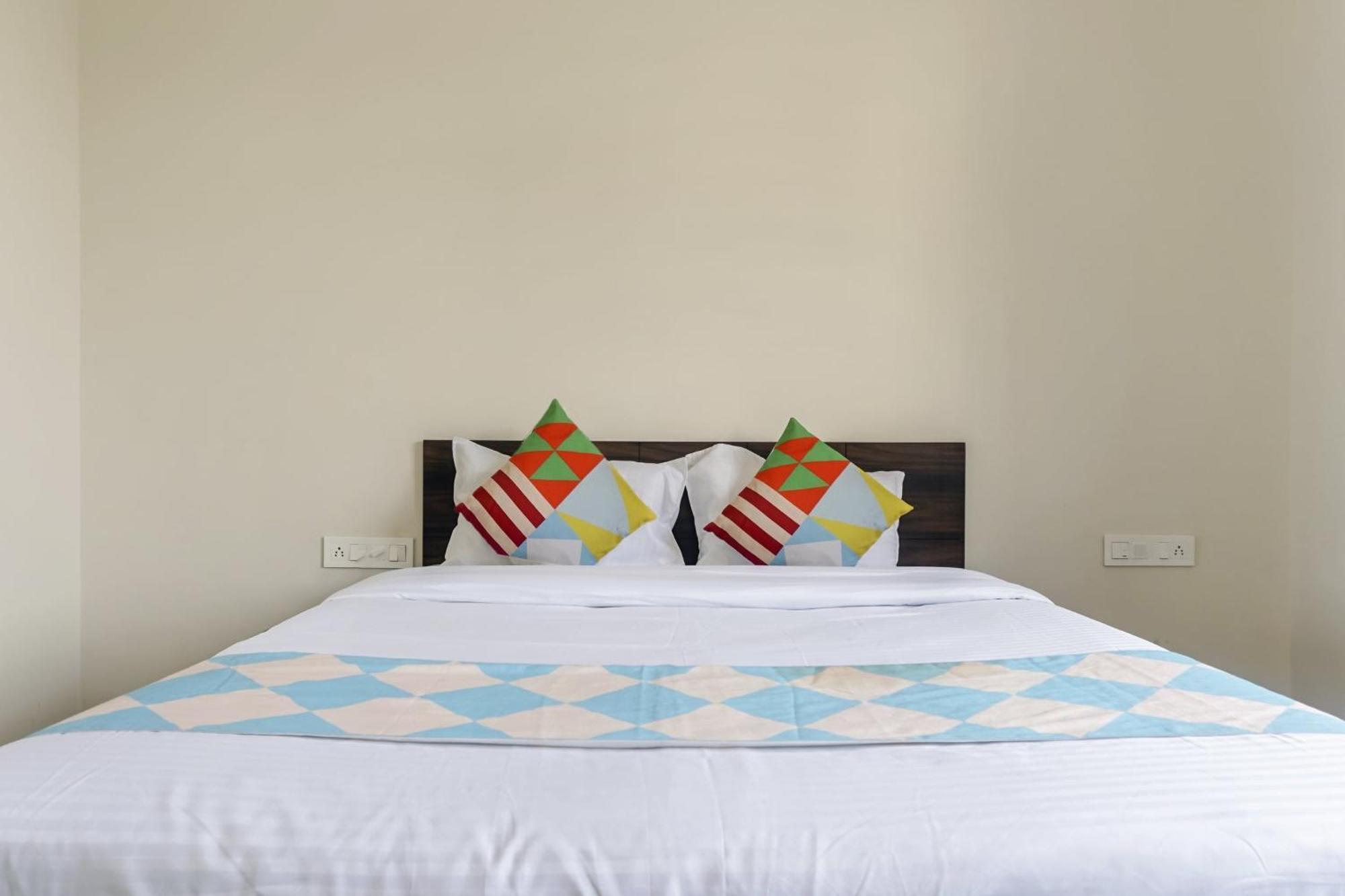 Hotel O Home Elegant Prime Ville Chinchvad Εξωτερικό φωτογραφία