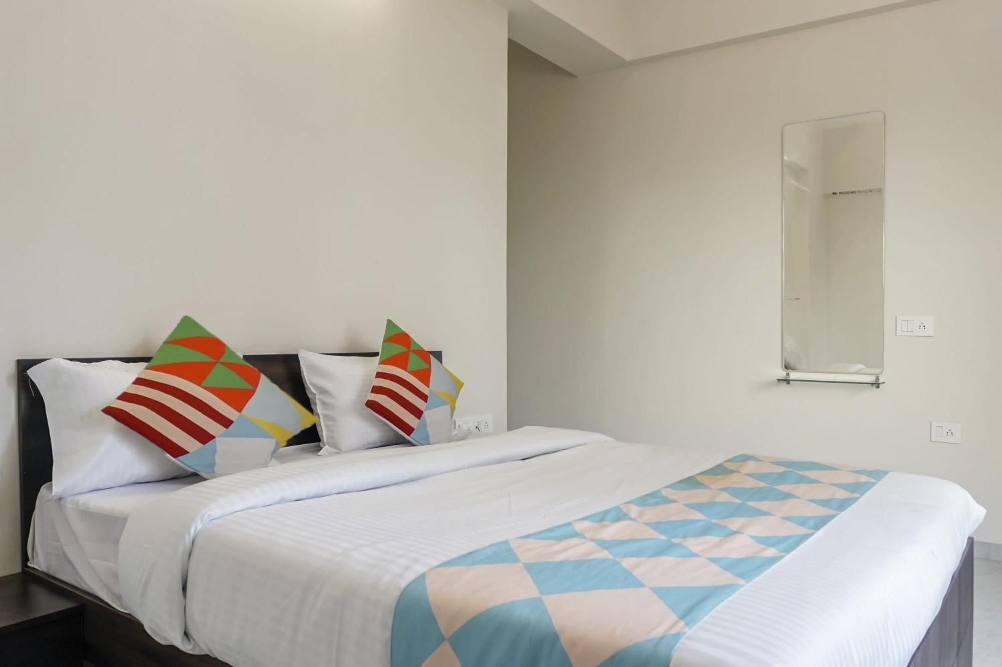 Hotel O Home Elegant Prime Ville Chinchvad Εξωτερικό φωτογραφία